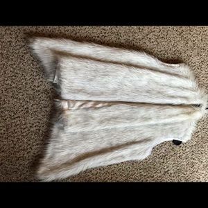 Fur vest